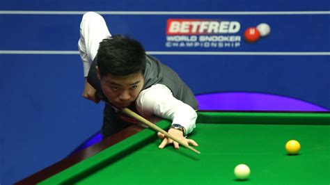 World Snooker Championship: Ding leads O'Sullivan