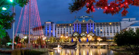 Grapevine Hotel Rooms and Suites | Gaylord Texan Resort & Convention Center