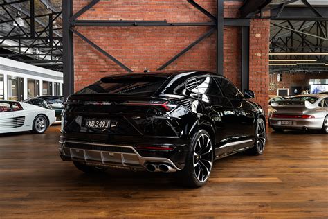 Lamborghini Urus Black (24) - Richmonds - Classic and Prestige Cars ...