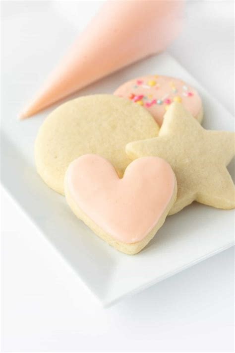 Powdered Sugar Icing for Cookies - Design Eat Repeat