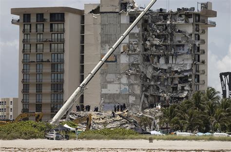 Timeline: The Surfside Condo Collapse In Florida : Live Updates: Miami ...