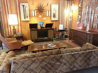 Mid Century Living Room | Seen in local antique mall. 10/201… | Flickr