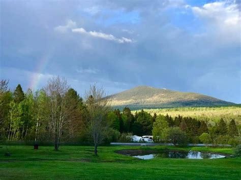 Shin Pond Village In Maine Is A Camping Village You'll Love