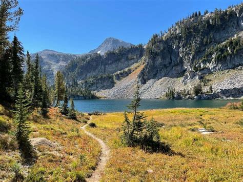 A Guide to Visiting Wallowa Lake State Park—Adventures and Camping