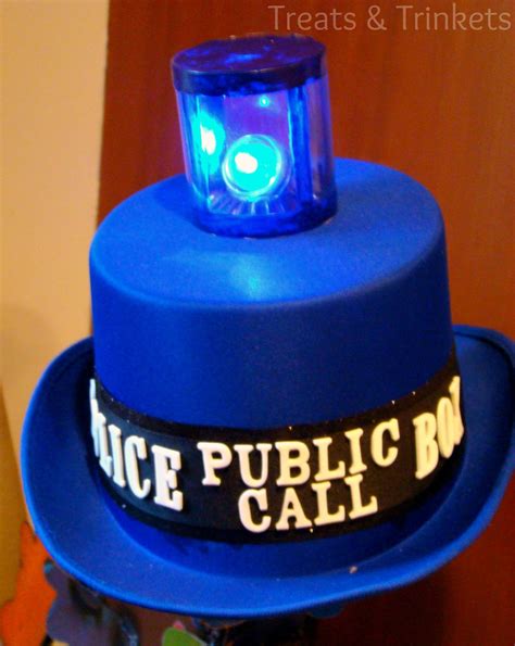 Treats & Trinkets: DIY TARDIS Top Hat