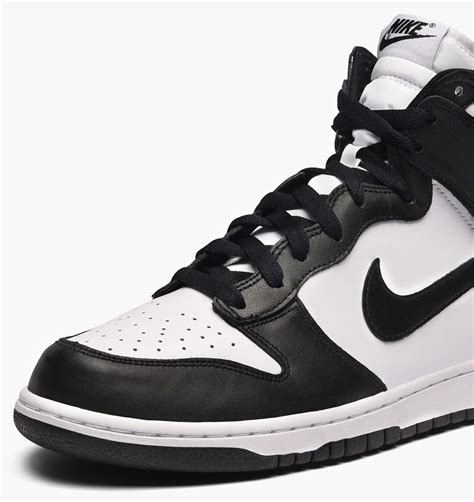 Nike Dunk High Black White 846813-002 | SneakerNews.com