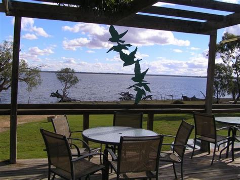 Barmera North Lake Caravan Park - Barmera Visitor Information Centre