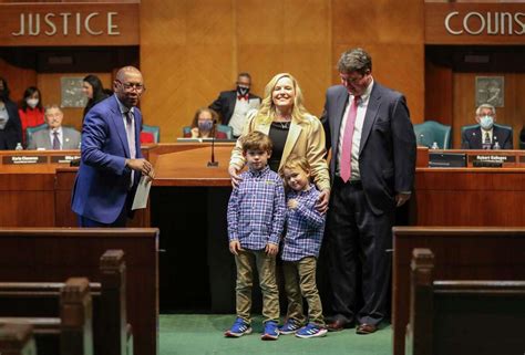 Huffman sworn in as Houston City Council says goodbye to Travis