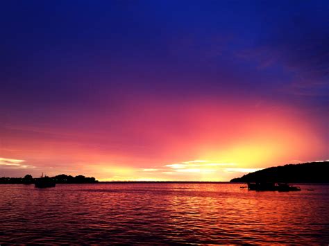 Sunset at Waterfront Kota Kinabalu | Sunset, Waterfront, Favorite places