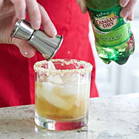 Crown Royal Apple Salted Caramel Whiskey Drink | Homemade Food Junkie ...