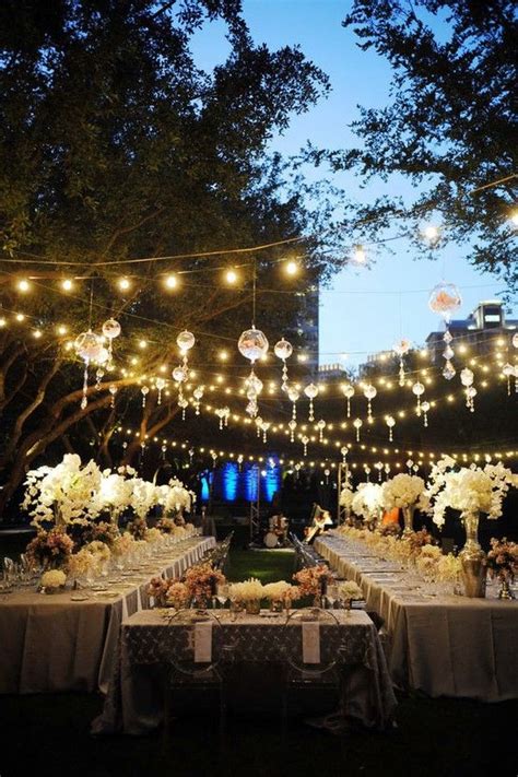 10 outdoor wedding twinkle lights