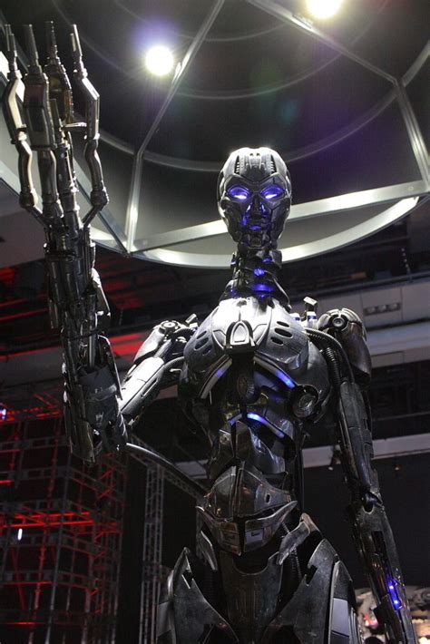 Terminator T-X Exoskeleton. | Roboter, Terminator, Filme serien