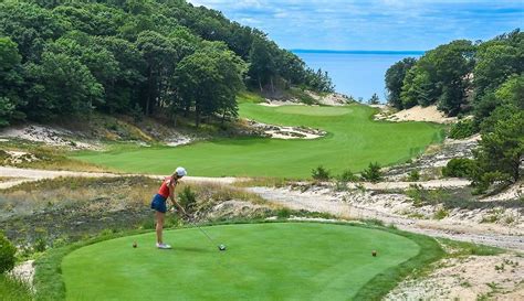 The 10 Best Golf Courses In The US - WorldAtlas