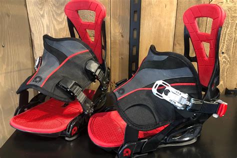 Quick snowboard binding tech works with any boot, doesn't feel "weird"