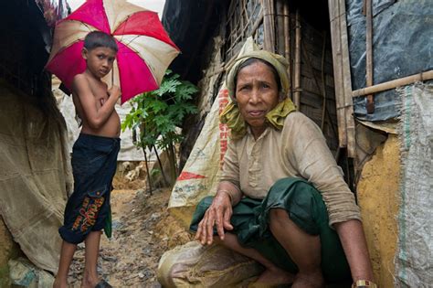 Life inside a Rohingya refugee camp in Bangladesh - World Socialist Web ...