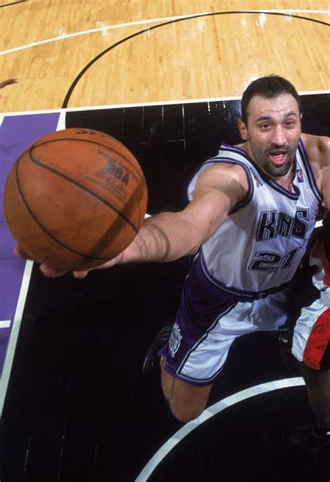 Behind The Jersey: Vlade Divac Photo Gallery | NBA.com