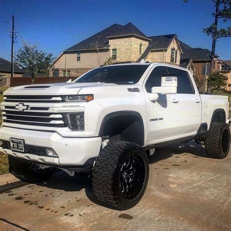 Diesel Truck Addicts on Instagram: “2020 DURAMAX” | Chevy trucks ...