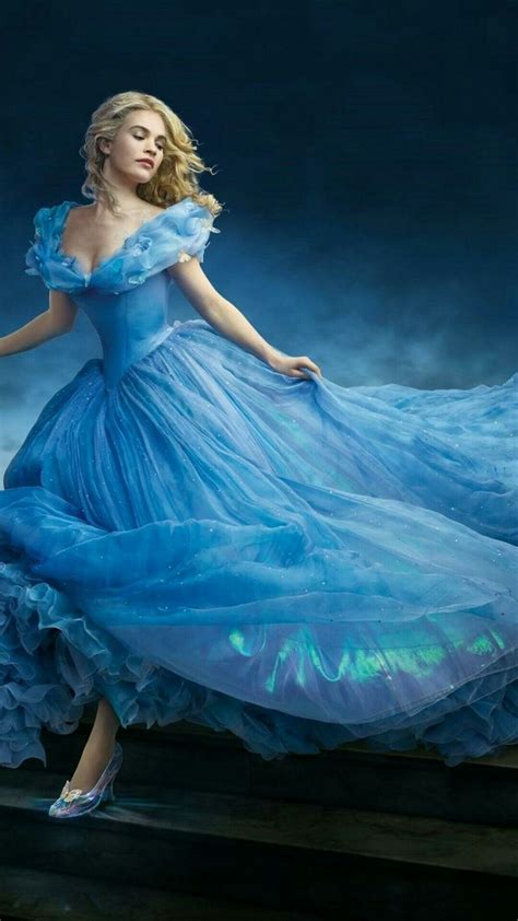 Pin de Irania Luna en Disney | Vestidos de cenicienta, Vestidos para quinceaños, Vestidos de ...