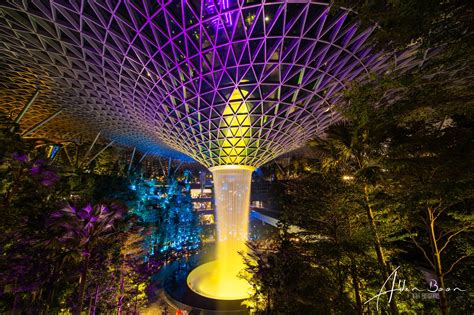 Jewel Changi Airport Rain Vortex – nedla Magazine