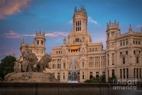 Cybele Palace Madrid Photograph by Inge Johnsson - Fine Art America