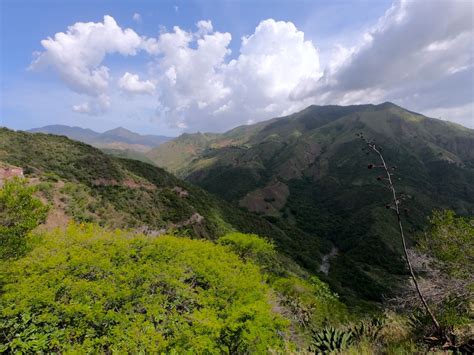 A road trip between the highest mountains of the Dominican Republic – www.traphil.com