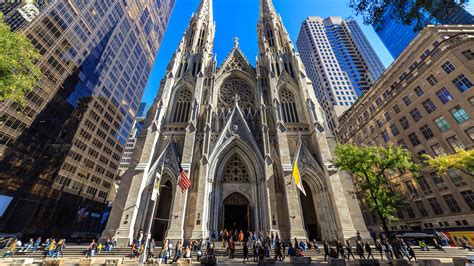 St. Patrick's Cathedral NY: NJ man tried to bring gas cans, NYPD says