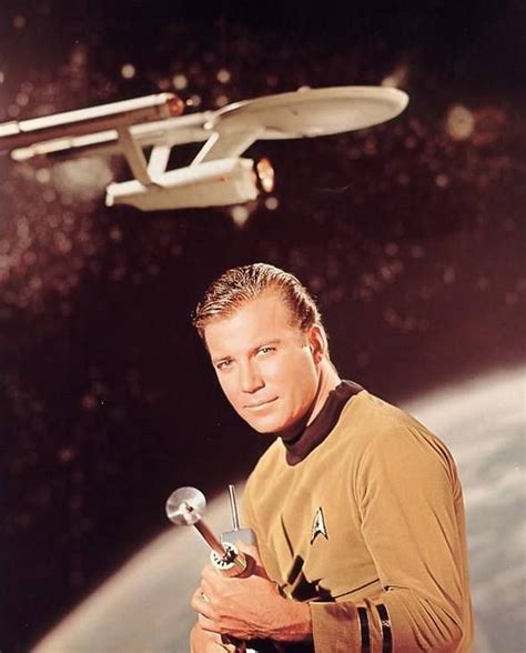 Star Trek: Captain Kirk and the USS Enterprise | Star trek tv, Star ...