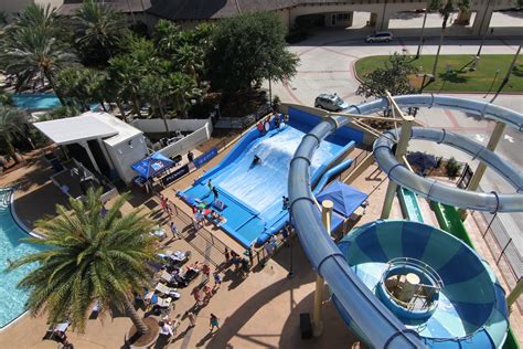 Gaylord Palms Resort - FlowRider® Official | The Ultimate Surf Machine | San Diego, CA