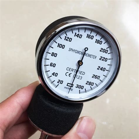 Medical Blood Pressure Monitor Sphygmomanometer Manometer Pressure Gauge for Blood Pressure Cuff ...