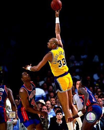 Lakers Players Pictures: Kareem Abdul-Jabbar and his skyhook shot.