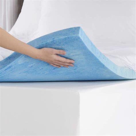 Best Mattress Toppers for Back Pain - Reviews and Buying Guide 2020