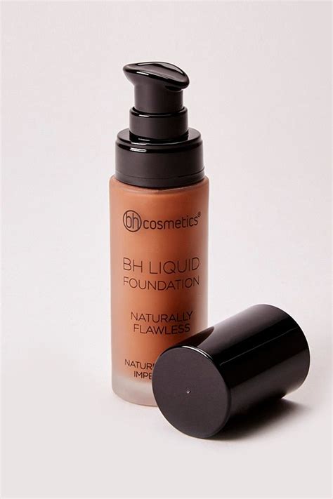 BH Liquid Foundation – Naturally Flawless | Forever 21 in 2021 | Liquid foundation, Bh cosmetics ...