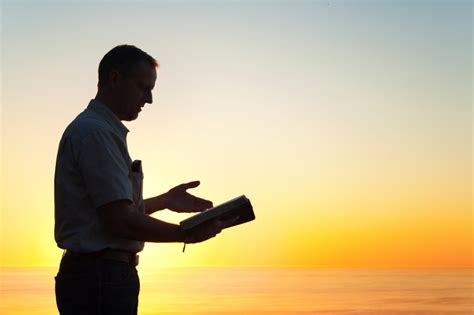 4 Reasons Why Preaching is Leading - Sermons & Articles