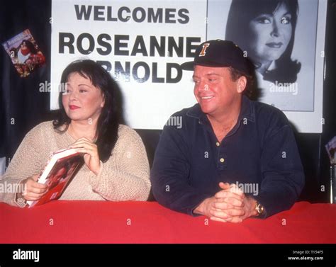 LOS ANGELES, CA - MARCH 5: Comedian/actress Roseanne Arnold, aka ...