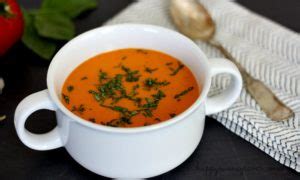 Garden Fresh Tomato Soup {Freezer Meal}