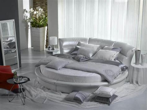 Le lit rond pour meubler la chambre à coucher d’une manière originale et créative | Bed design ...