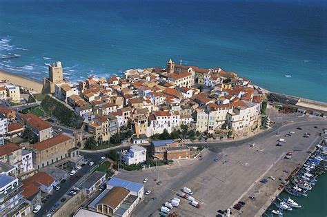 Termoli travel | Abruzzo & Molise, Italy - Lonely Planet