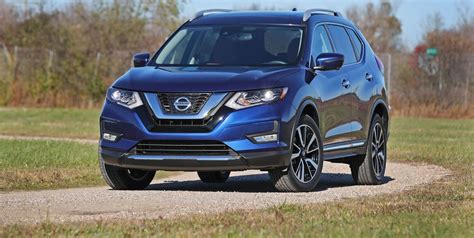 2019 Nissan Rogue Review, Pricing, and Specs