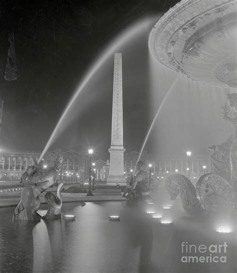 Place De La Concorde Photograph by Bettmann - Fine Art America