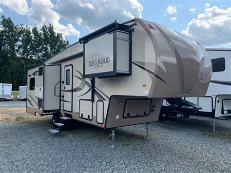 2019 ROCKWOOD ULTRA LITE 2650WS Fifth Wheel Campers | Curren RV in Elmira NY | Enclosed, ATV ...