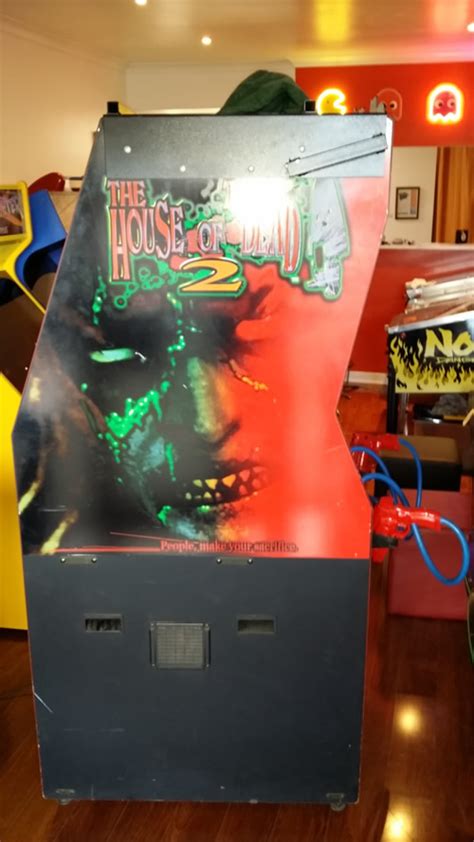 House Of the Dead 2 Arcade Machine