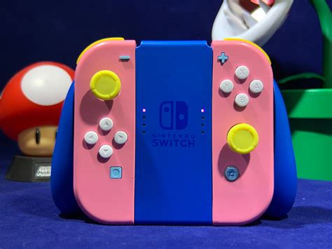 Nintendo Switch Princess Peach Themed Joycons refurbished | Etsy