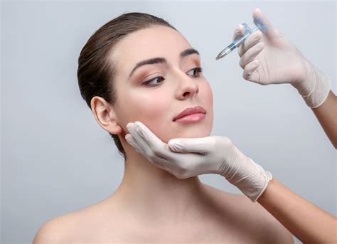 Choosing the Best Type of Face Fillers