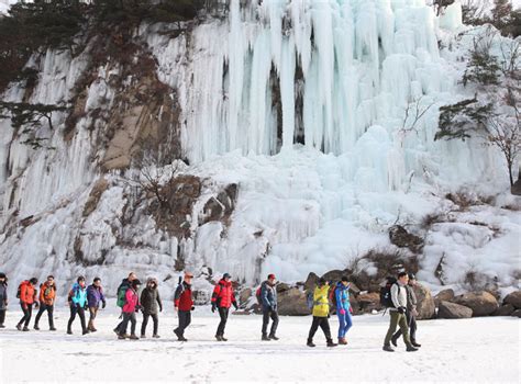 Gangwon offers fun, exciting winter activities