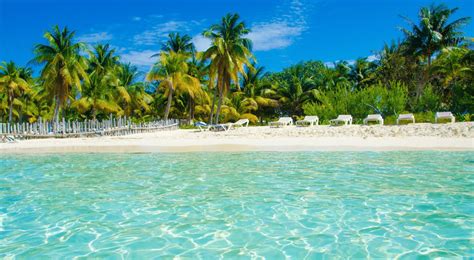 What Are the Best Beaches in Isla Mujeres? - Next Vacay