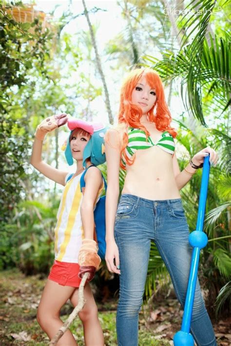 animation new: One Piece Cosplay : Nami & Chopper