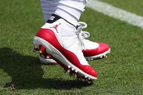 Here's a First Look at Jordan's Jumpman NFL Cleats