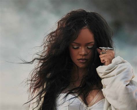 Rihanna, “Lift Me Up”, με νέο solo τραγούδι - Full-Time.gr