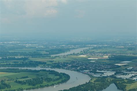 A mile of runway will take you anywhere.: A little Deutschland flying in a Mooney