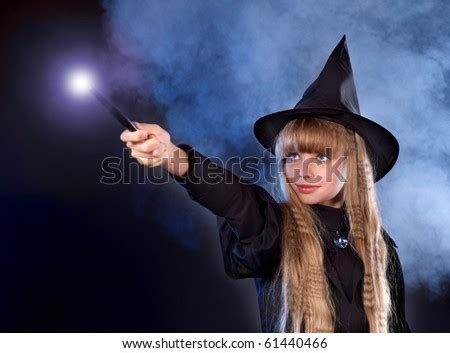 Witchcraft : Casting Spells